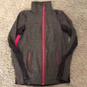 Lululemon full zip top with mesh back